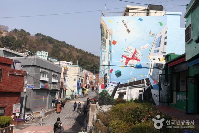 รูปภาพ:http://tong.visitkorea.or.kr/cms/resource/82/2491782_image2_1.jpg