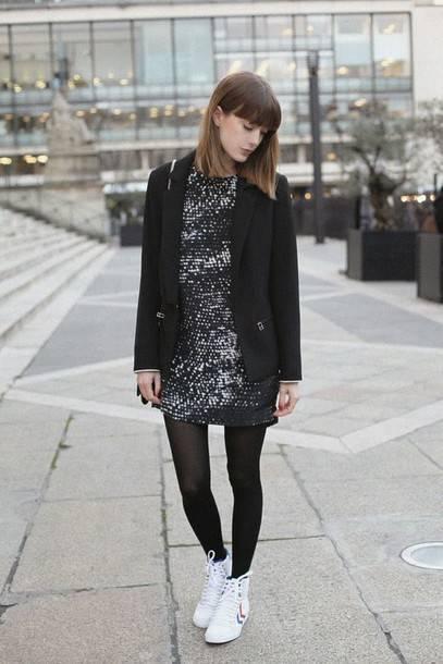 รูปภาพ:http://picture-cdn.wheretoget.it/r2hekt-l-610x610-closet-blogger-blazer-black+white+dress-high+sneakers-jacket-dress-bag-shoes.jpg