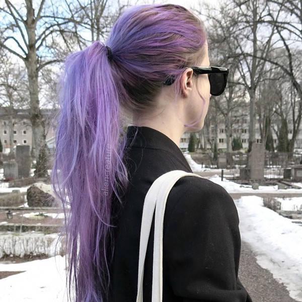 รูปภาพ:http://blog.vpfashion.com/wp-content/uploads/2015/05/lavender-purple-hair-color-with-ponytial-hairstyleeasy-and-cute-style-for-school.jpg