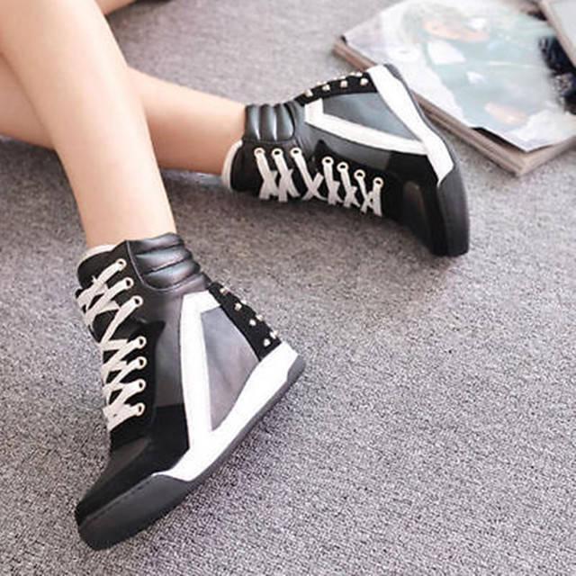 รูปภาพ:http://g04.a.alicdn.com/kf/HTB1zq_NJXXXXXXLXXXXq6xXFXXX0/Womens-Girls-Hot-High-Top-Rivet-Trainer-Shoes-Mid-Wedge-Heel-Sneakers-Size-Small.jpg