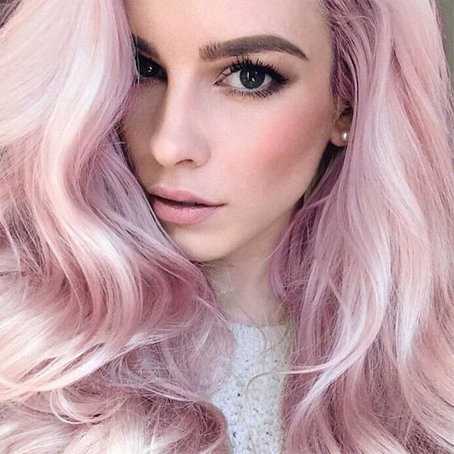 รูปภาพ:http://surgebeauty.com/wp-content/uploads/2016/02/rose-quartz-hair-pantone-hair-colour-trends6.jpg