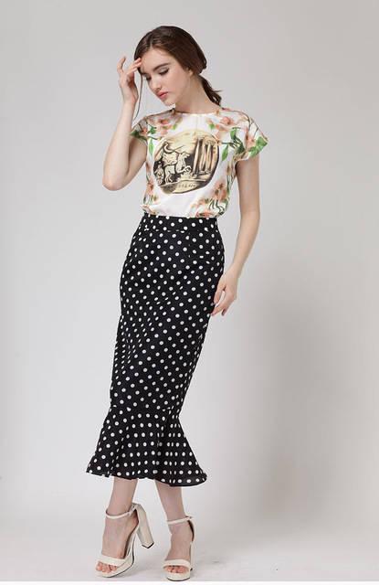 รูปภาพ:http://g01.a.alicdn.com/kf/HTB1sYmXIpXXXXasaXXXq6xXFXXX4/2015-European-Summer-Women-s-New-Vintage-Floral-Shirt-And-Fishtail-Skirt-Suit-Two-Piece-Skirt.jpg_640x640.jpg