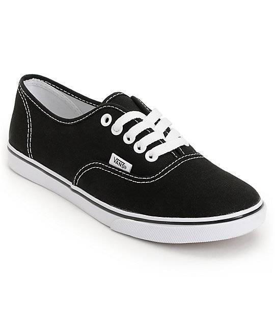 รูปภาพ:http://scene7.zumiez.com/is/image/zumiez/pdp_hero/Vans-Authentic-Lo-Pro-Black-Shoes--Womens--_207292.jpg