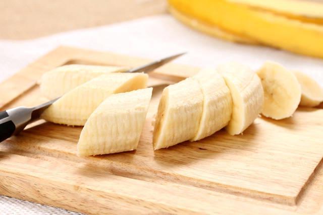 รูปภาพ:http://www.couponclippingcook.com/wp-content/uploads/2013/04/19-slice-banana.jpg