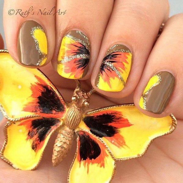 รูปภาพ:http://notedlist.com/wp-content/uploads/2015/08/butterfly-nail-art-designs/22-butterfly-nail-art-designs.jpg