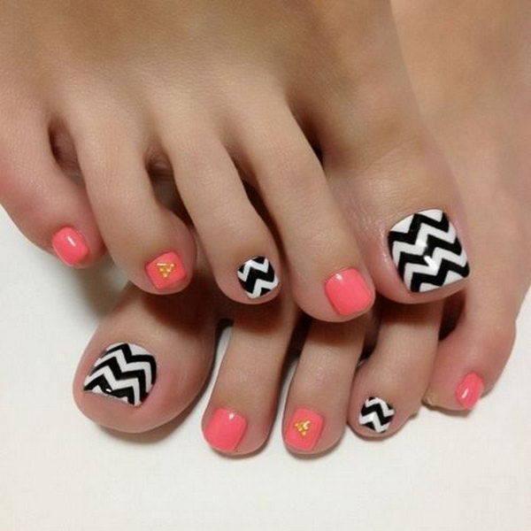 รูปภาพ:http://notedlist.com/wp-content/uploads/2015/08/toe-nail-designs/53-toe-nail-art-designs.jpg