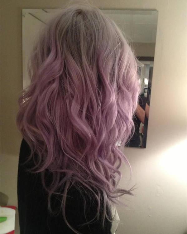 รูปภาพ:http://blog.vpfashion.com/wp-content/uploads/2015/04/Light-gray-ombre-hair-color-with-pastel-pink-cute-Smoky-Pink-Wavy-hair.jpg