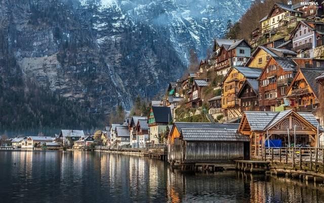 รูปภาพ:http://www.beautiful-views.net/views/hallstatt-austria-lake-town-mountains.jpg