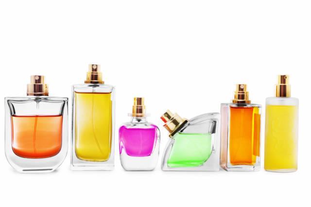 รูปภาพ:http://www.casaandcompany.com/wp-content/uploads/2015/01/perfumes1.jpg