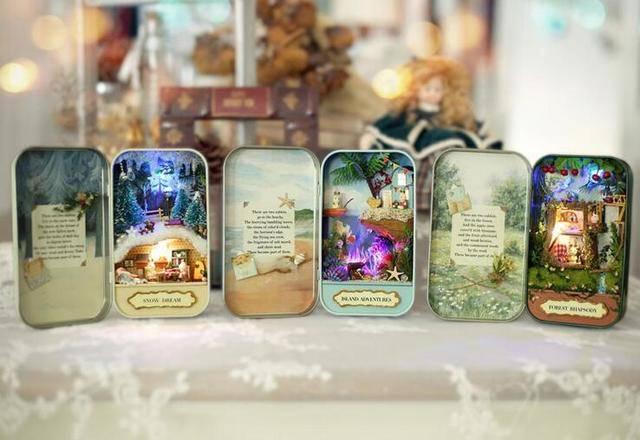 รูปภาพ:http://g03.a.alicdn.com/kf/HTB1Y1IhLXXXXXXmapXXq6xXFXXXx/Box-Theatre-3Style-Forest-Rhapsody-Island-Adventures-Snow-Dream-Creative-Gift-DIY-Mini-Light-Doll-House.jpg