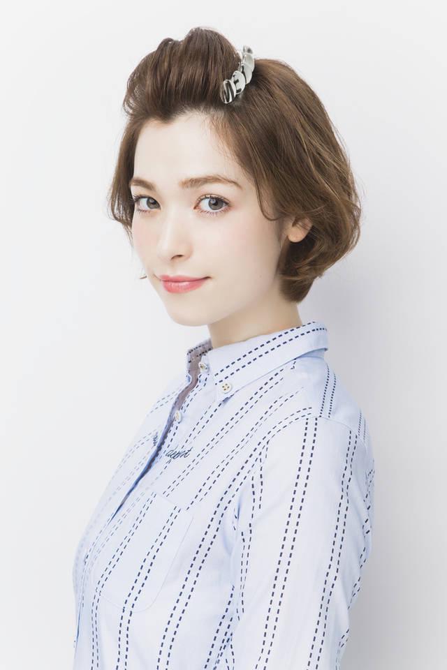 รูปภาพ:http://www.atama-bijin.jp/haircare_trend/hair_recipe/wp-content/uploads/2015/04/3e82518db10b0b7ec0b3d02389c5d736.jpg