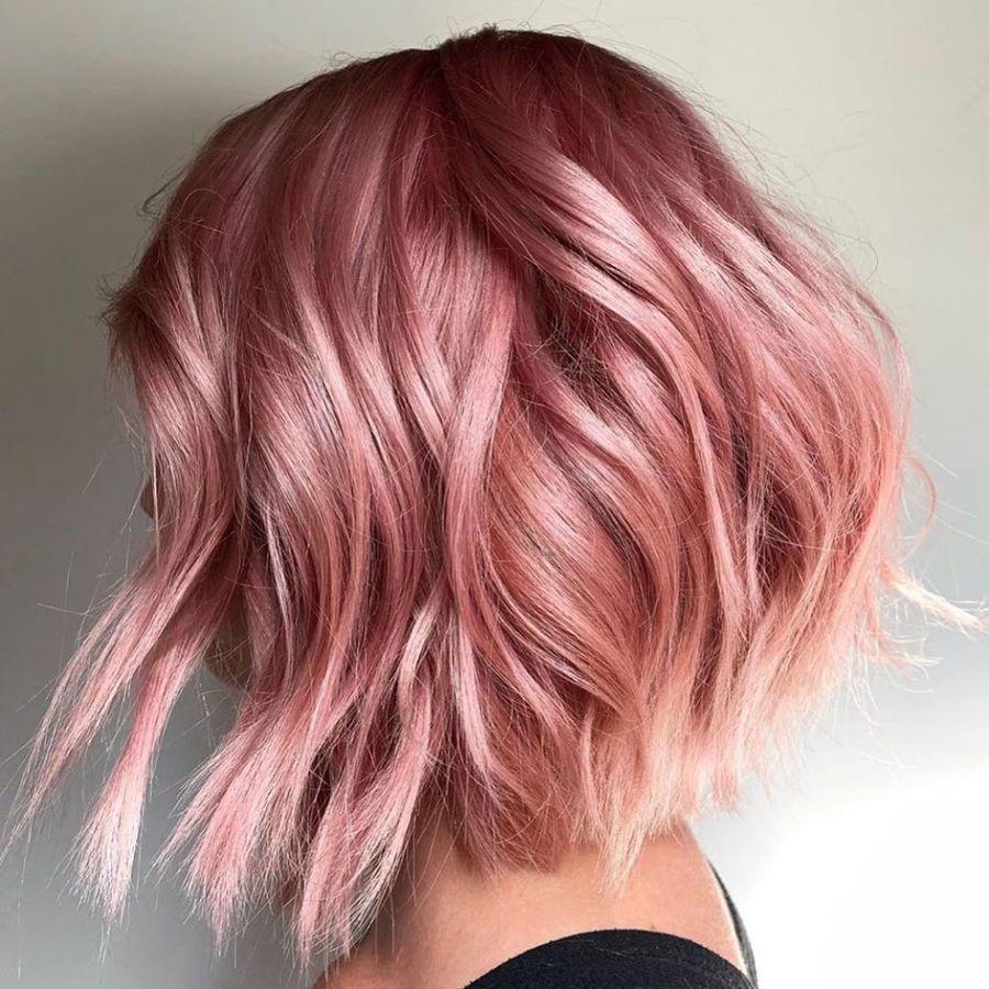รูปภาพ:https://content.latest-hairstyles.com/wp-content/uploads/rosy-gold-strawberry-blonde-hair.jpg