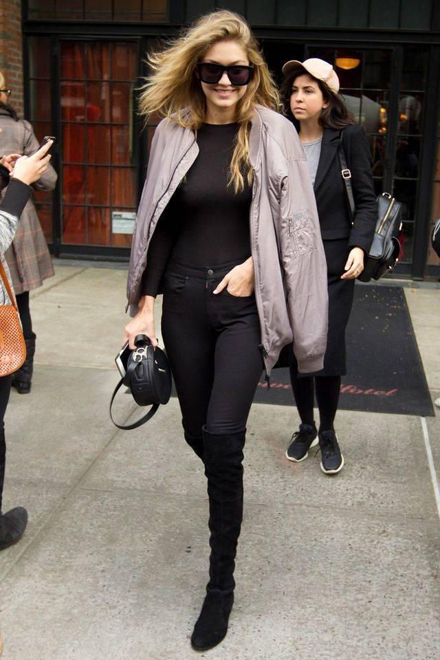 รูปภาพ:http://celebmafia.com/wp-content/uploads/2015/11/gigi-hadid-casual-style-nyc-november-2015_1.jpg