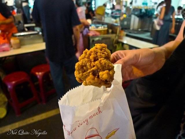 รูปภาพ:http://images.notquitenigella.com/images/taiwan-street-food/__taiwan-night-markets-40.jpg