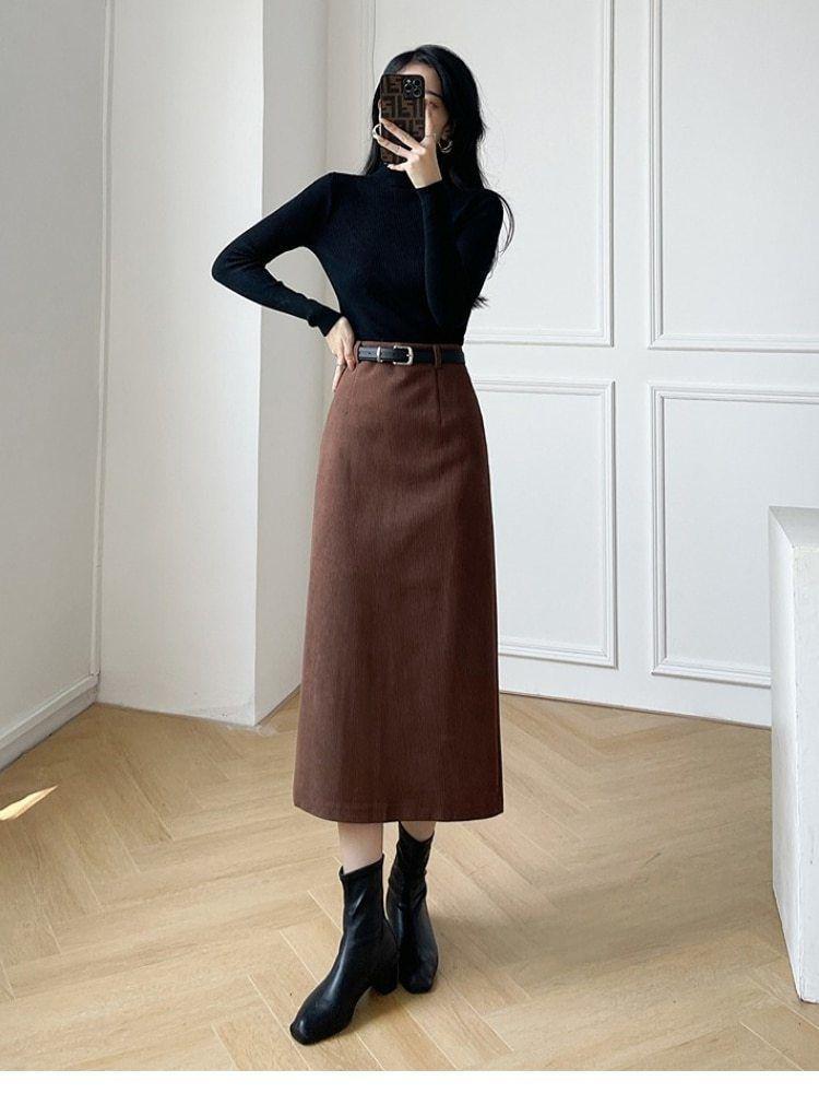 รูปภาพ:https://ae01.alicdn.com/kf/S27ec6967b88743a6b974484c9fb62a86q/JMPRS-Winter-Split-Corduroy-Black-Skirts-Women-Korean-Fashion-High-Waist-Skirt-with-Belt-Office-Ladies.jpg