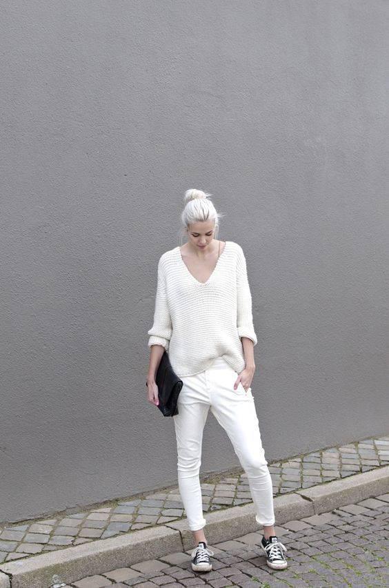 รูปภาพ:http://thefashiontag.com/wp-content/uploads/2016/03/all-white-outfits-4.jpg