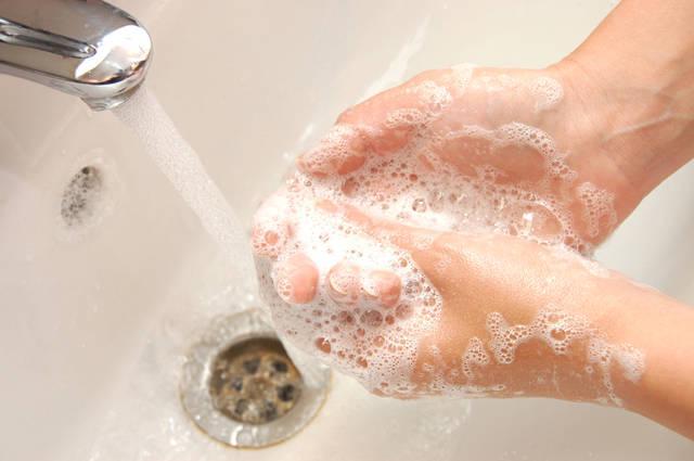 รูปภาพ:http://www.lotus-cleaning.com/files/swine-flu_wash%20hands.jpg