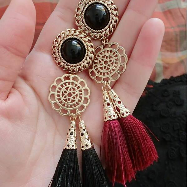 รูปภาพ:http://g04.a.alicdn.com/kf/HTB1.vROHVXXXXboXVXXq6xXFXXXf/Boximiya-Black-Red-Tassel-Earrings-for-Women-Exaggerated-Earrings-Fashion-Big-Earring-Crystal-Jewelry-Accessories-Long.jpg