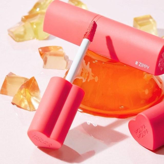 ภาพประกอบบทความ ทิ้นท์ตัวใหม่จาก Holika Holika 'Heart Crush Jelly Velvet Tint' 5 เฉดสีสวย เติมความสดใสให้ริมฝีปากได้มหาศาล!