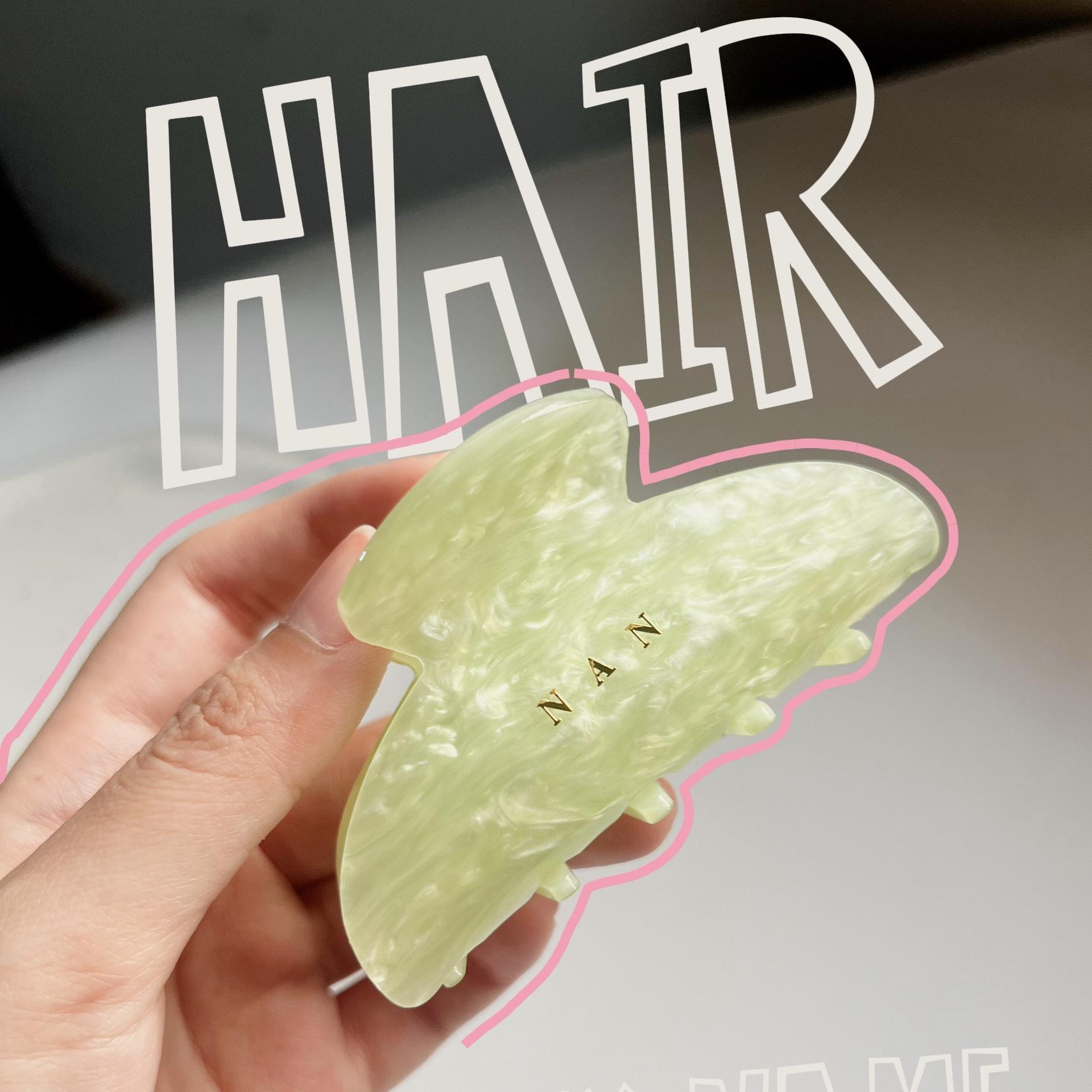 ภาพหน้าปก Hair Clip 💚 แบบติดชื่อ / ไอเดียของขวัญราคาหลักร้อย!! ที่:0